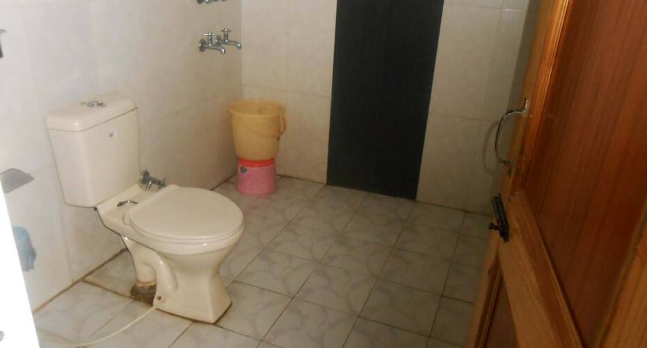 Pines Hotel & Restaurant, Palampur 2